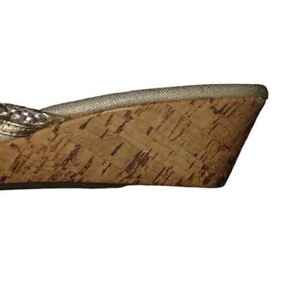 Madden Girl Gold Cork wedge sandal size 10 - Picture 5 of 5